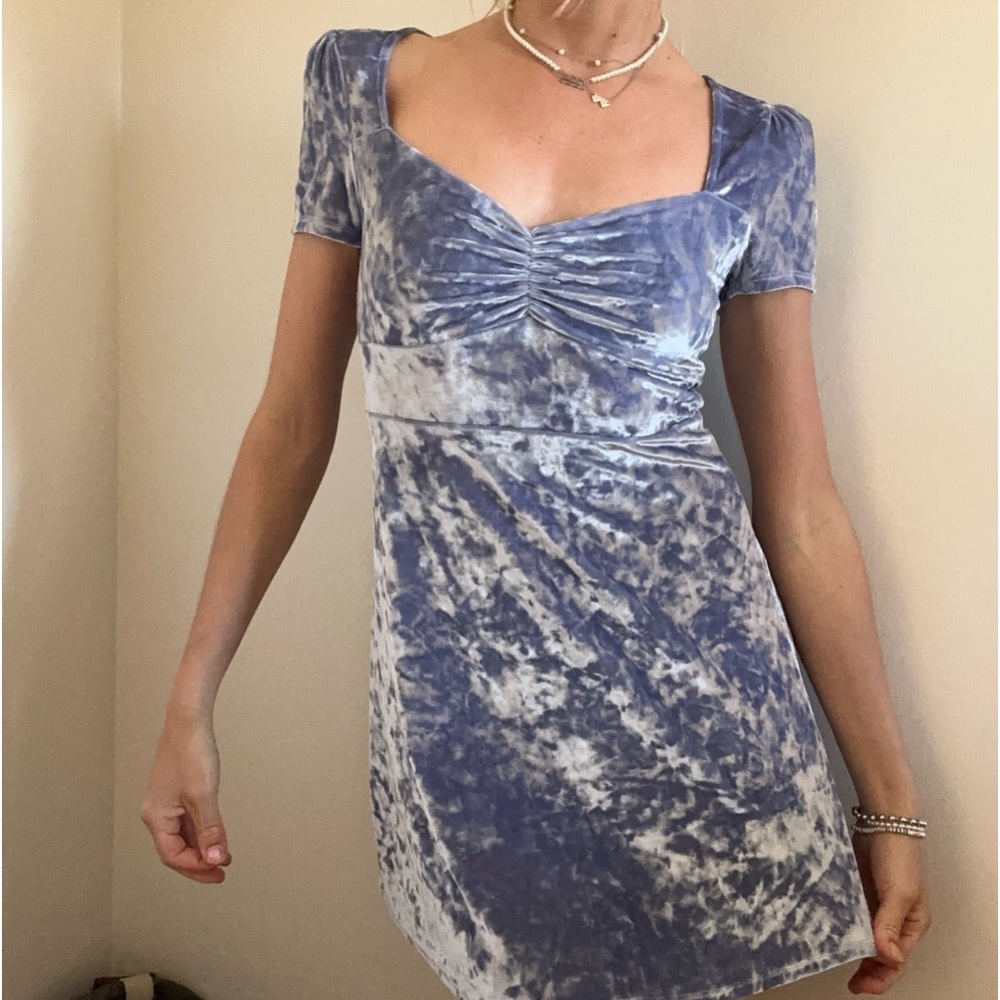 urban outfitters blue velvet dress